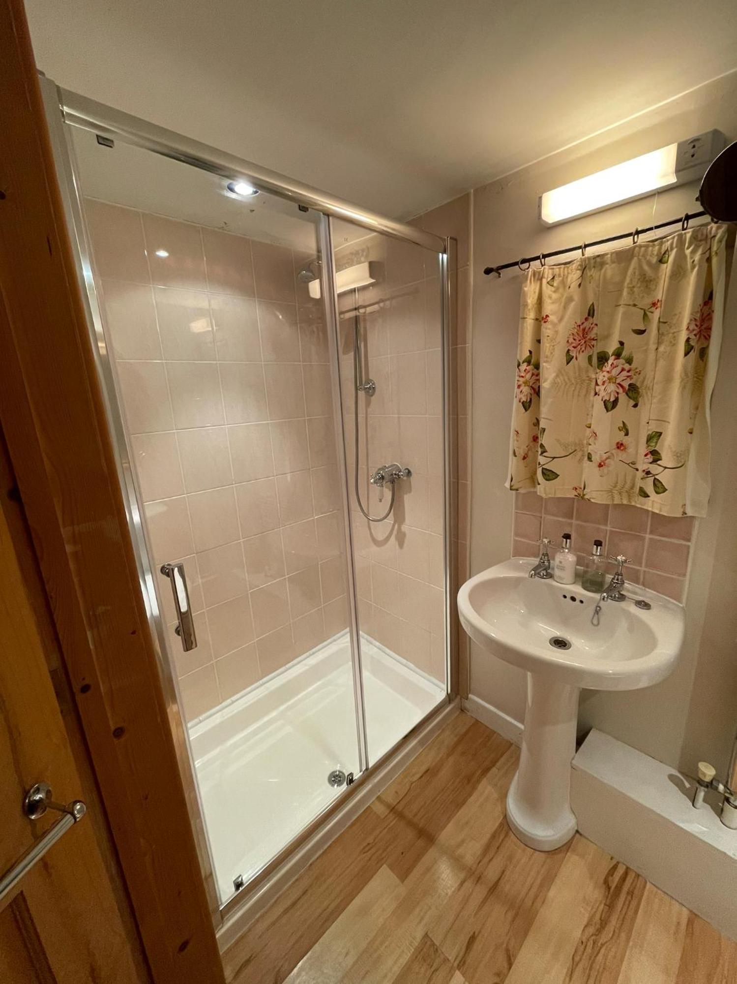 The Potting Shed, Self Contained, Detached Retreat In Shapwick Village Exteriör bild